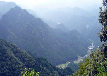 岩古谷山 岩古谷山